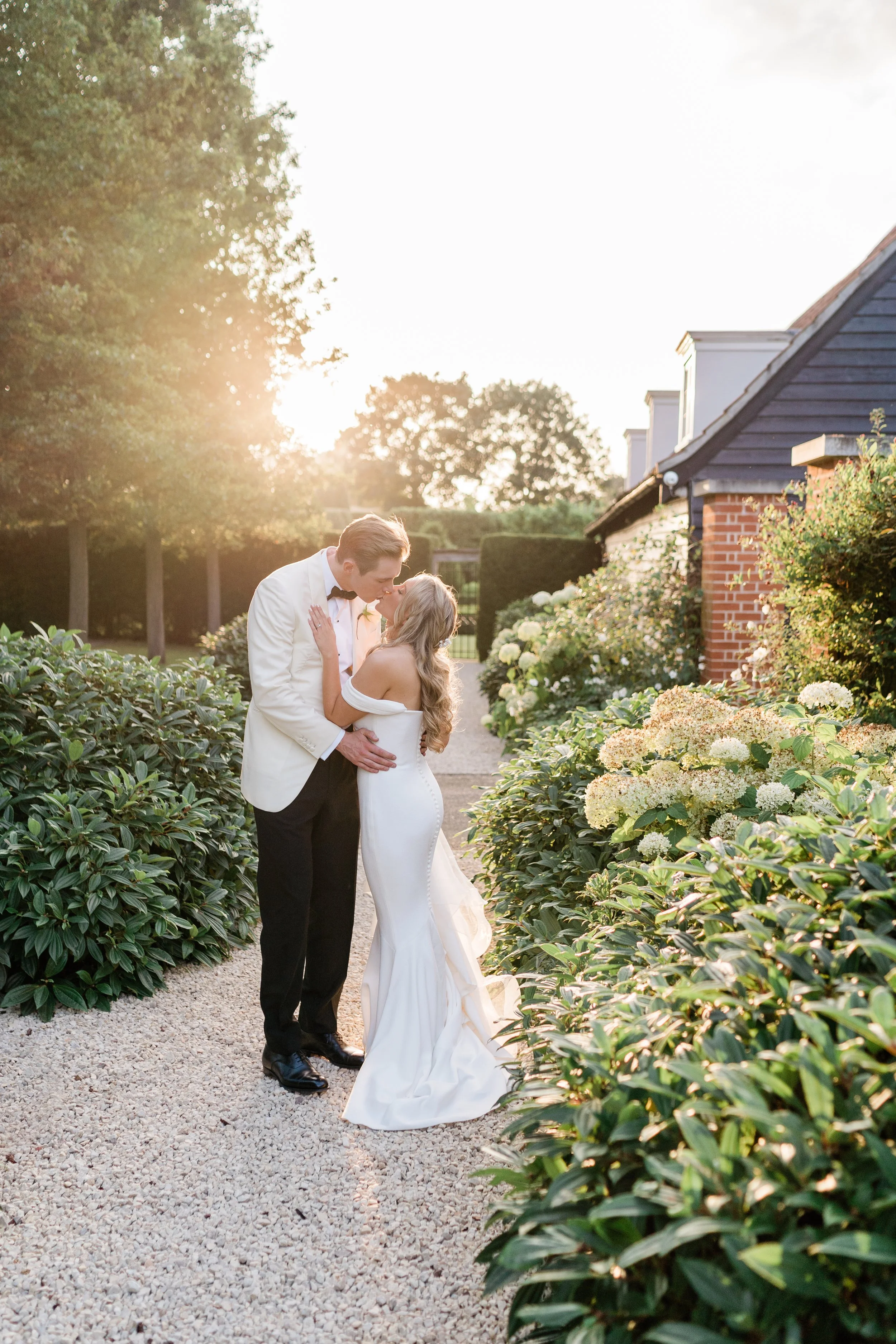 Wedding Reading from One Hundred Love Sonnets: XVII