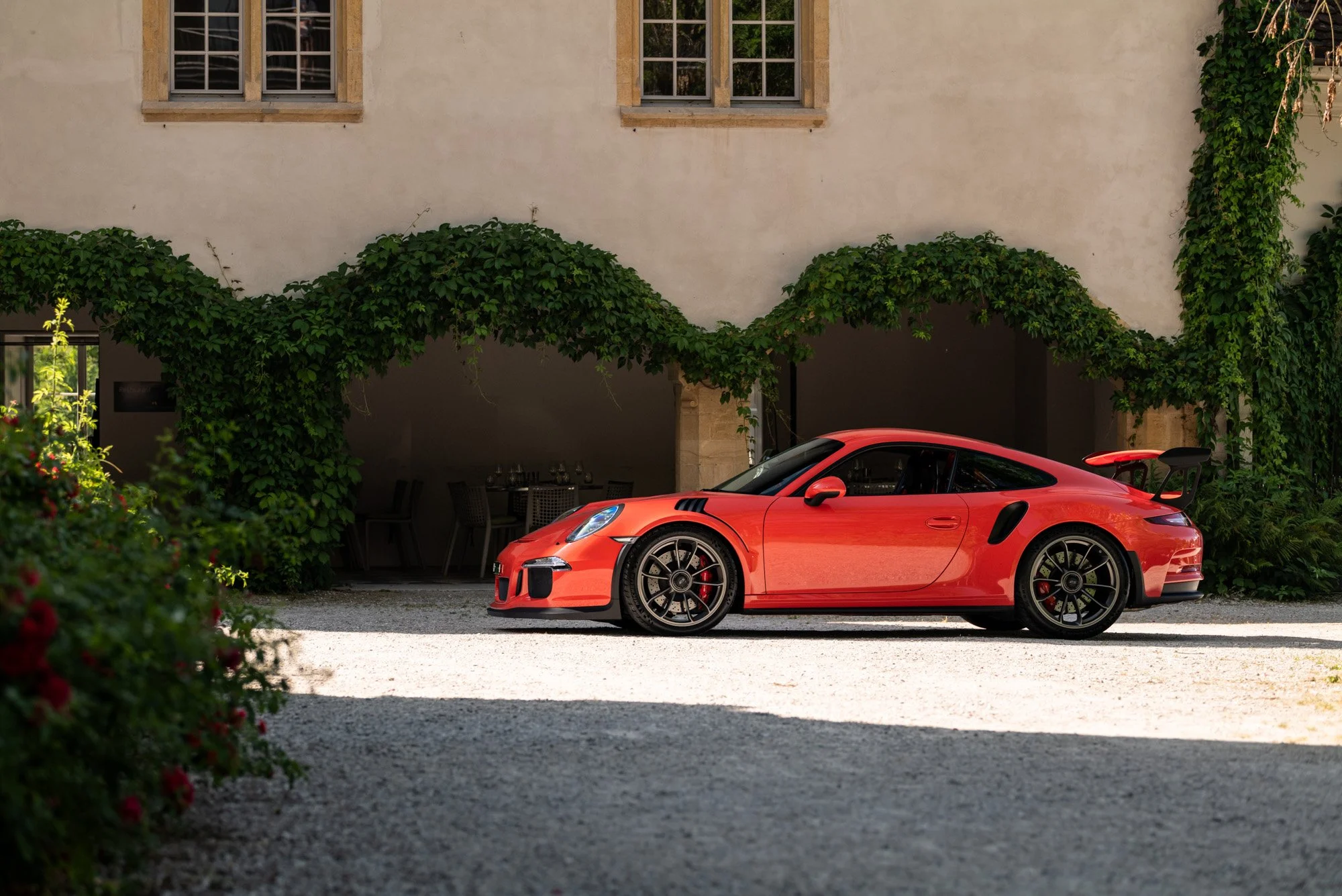 Roast-and-Roll-2-porsche-treffen-eichenbergerstudios-LQ-67.jpg