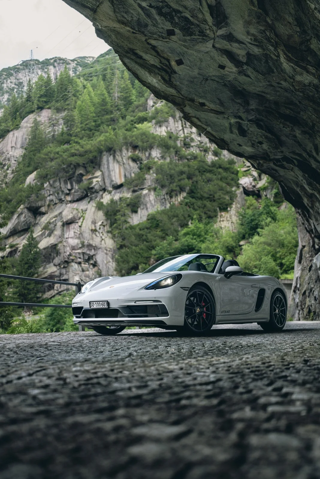 Autofotografie-porsche-718-gts-Eichenberger-Studios-LQ--12.jpg