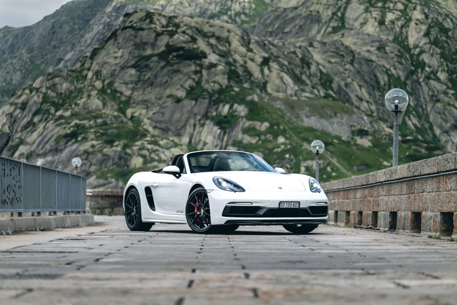 Autofotografie-porsche-718-gts-Eichenberger-Studios-LQ--32.jpg