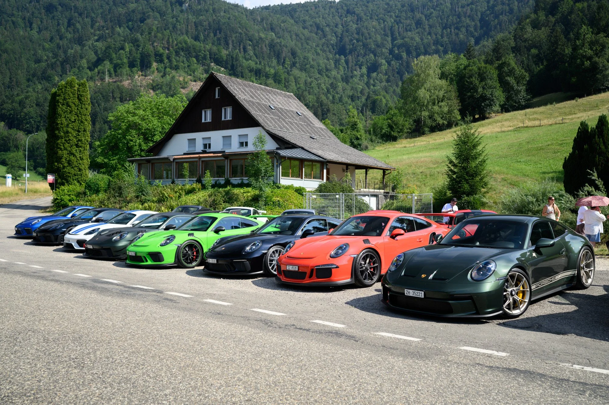 SJY_3578Roast-and-Roll-2-porsche-treffen-eichenbergerstudios-LQ.jpg