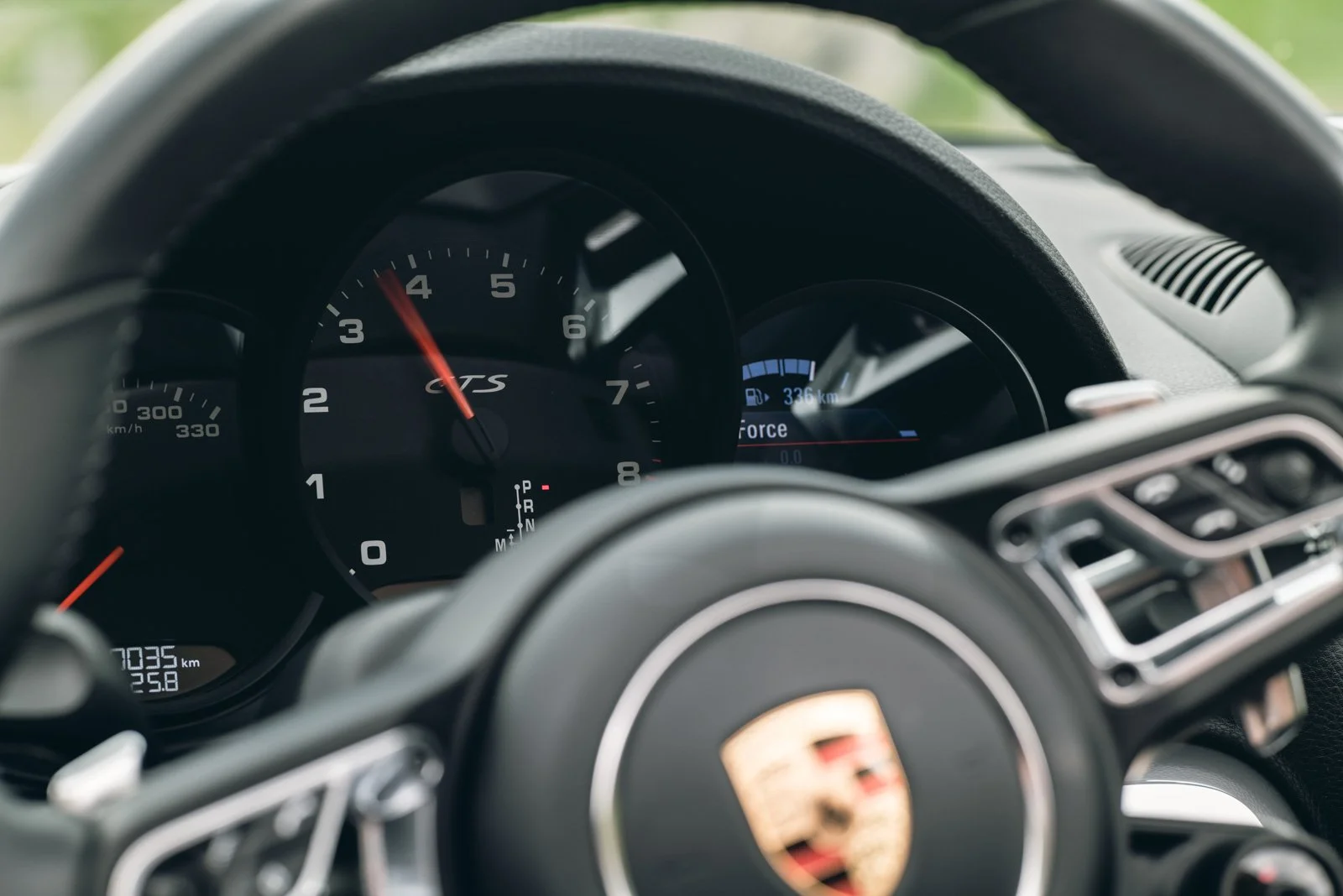 Autofotografie-porsche-718-gts-Eichenberger-Studios-LQ--72.jpg