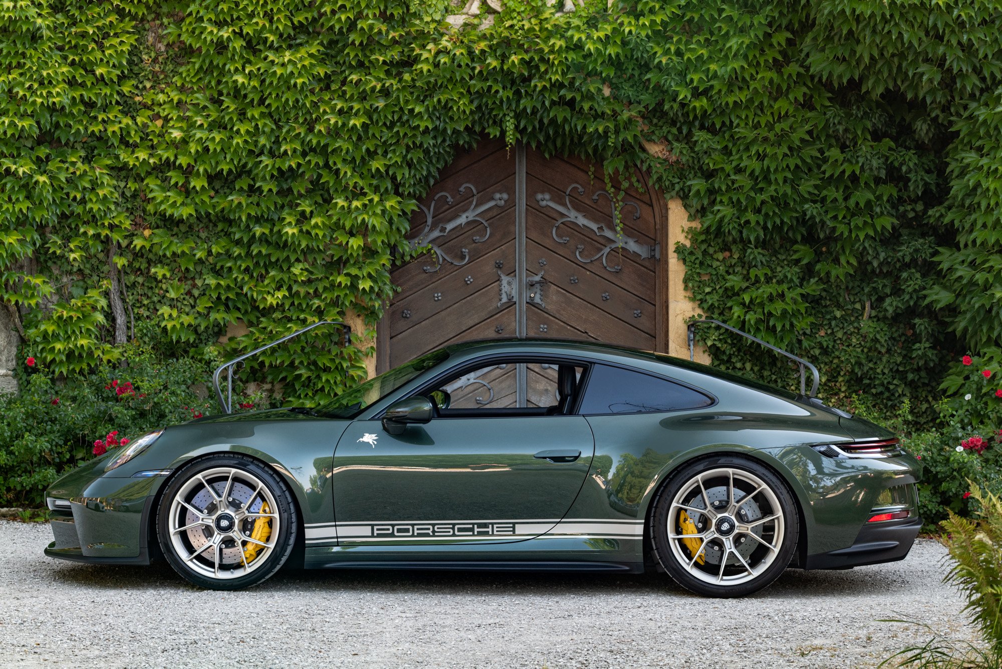 Roast-and-Roll-2-porsche-treffen-eichenbergerstudios-LQ-38.jpg