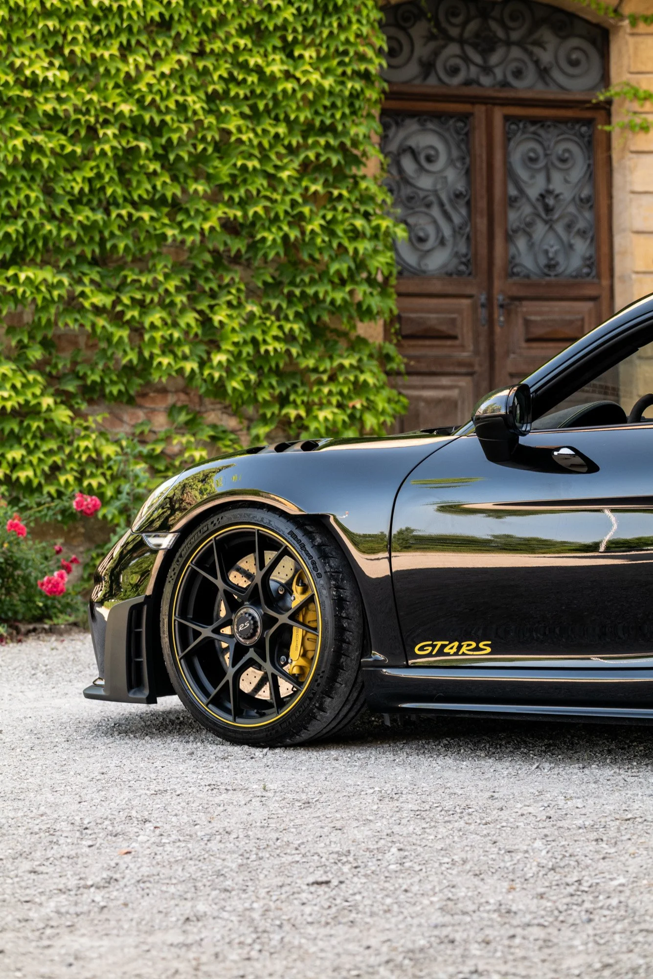 Roast-and-Roll-2-porsche-treffen-eichenbergerstudios-LQ-44.jpg