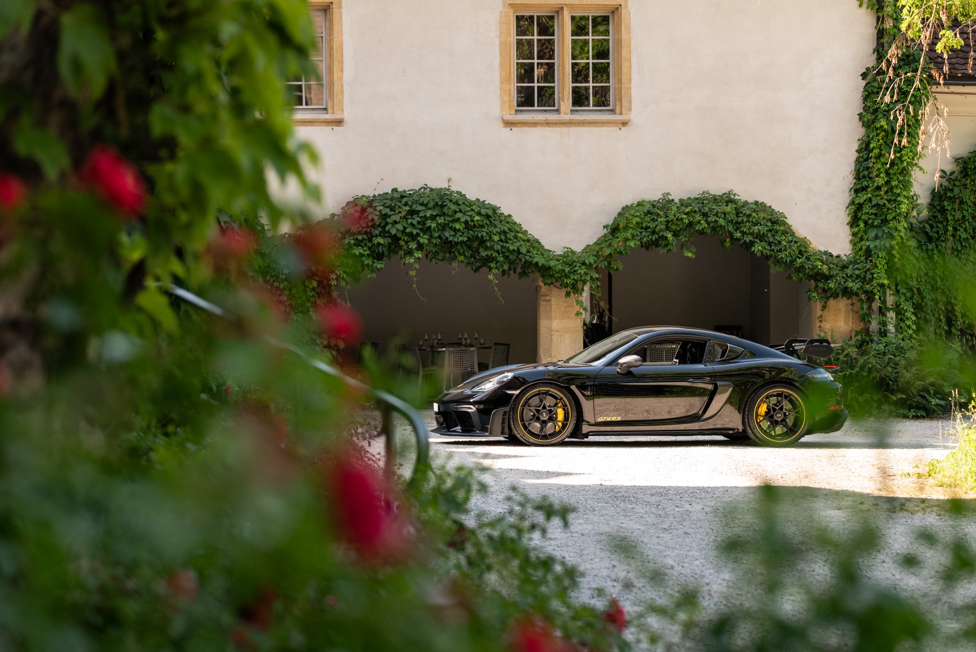 Roast-and-Roll-2-porsche-treffen-eichenbergerstudios-LQ-42.jpg