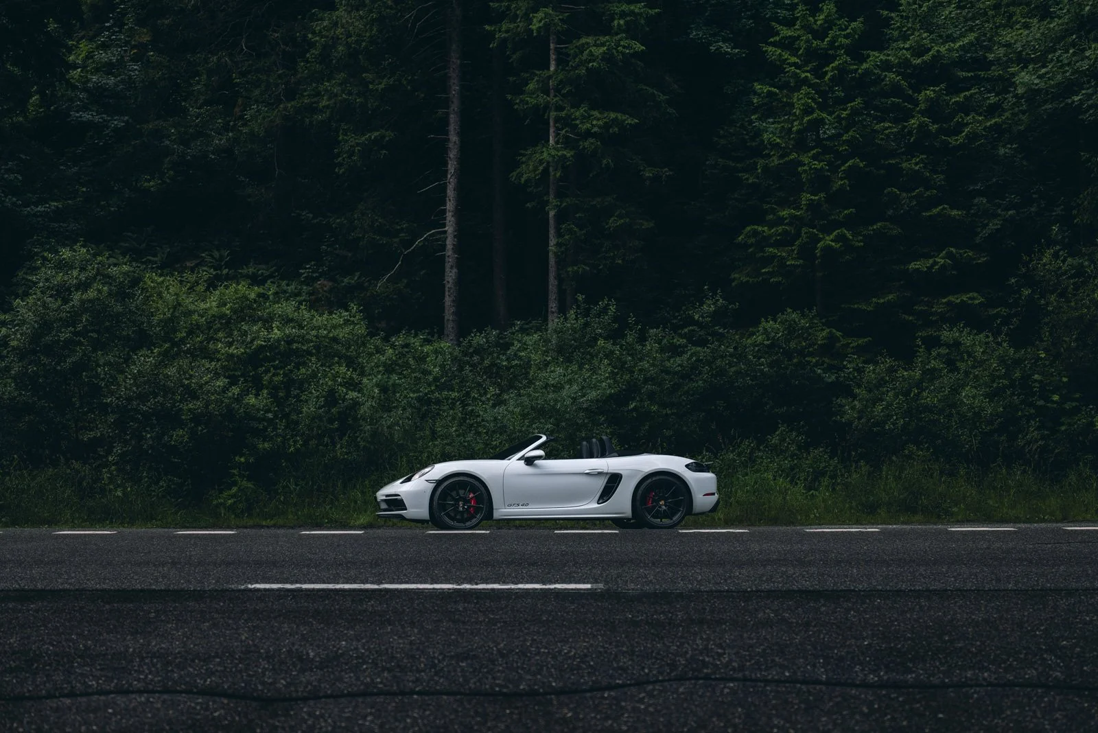Autofotografie-porsche-718-gts-Eichenberger-Studios-LQ--10.jpg