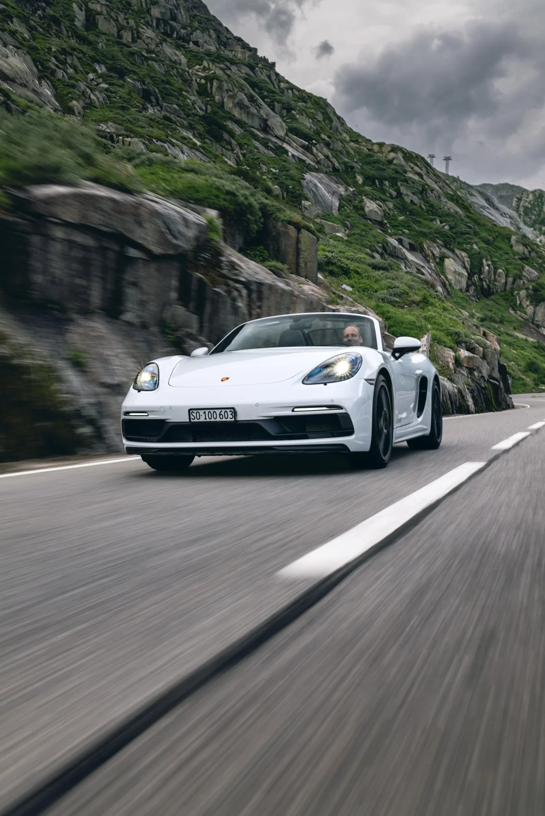 Autofotografie-porsche-718-gts-Eichenberger-Studios-LQ--35.jpg