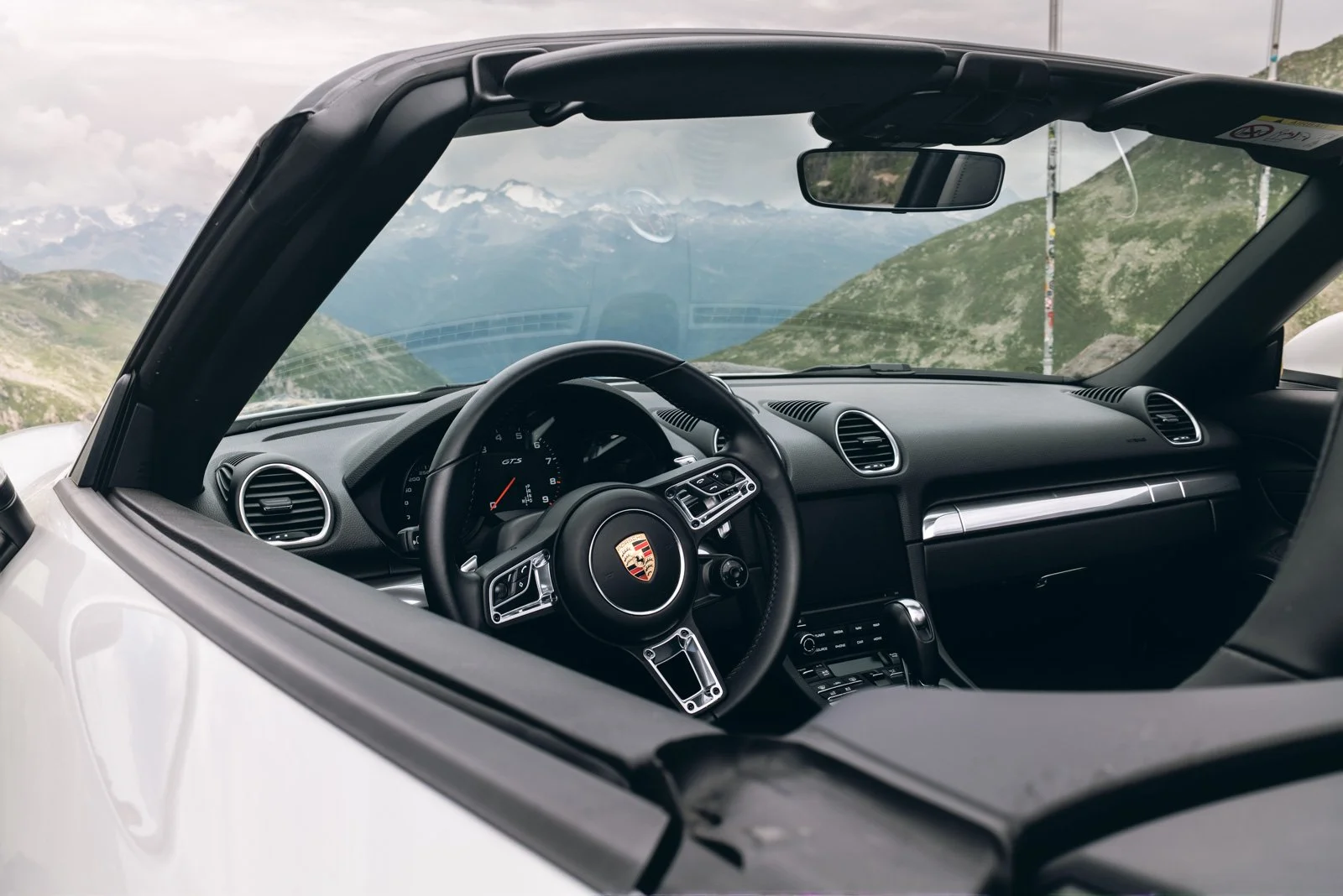 Autofotografie-porsche-718-gts-Eichenberger-Studios-LQ--42.jpg