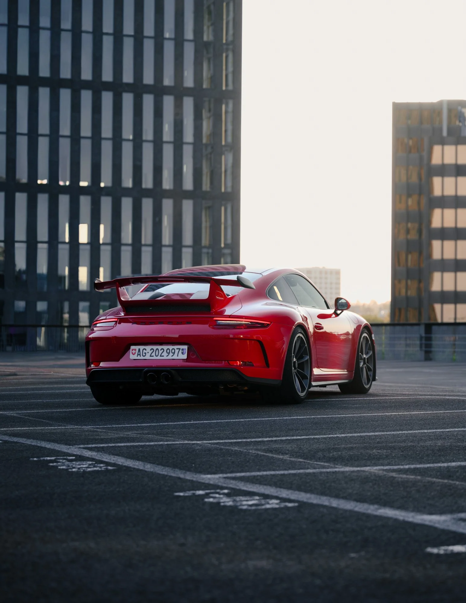 SJY_0380_911 GT3_EichenbergerStudios_LQ-2.jpg