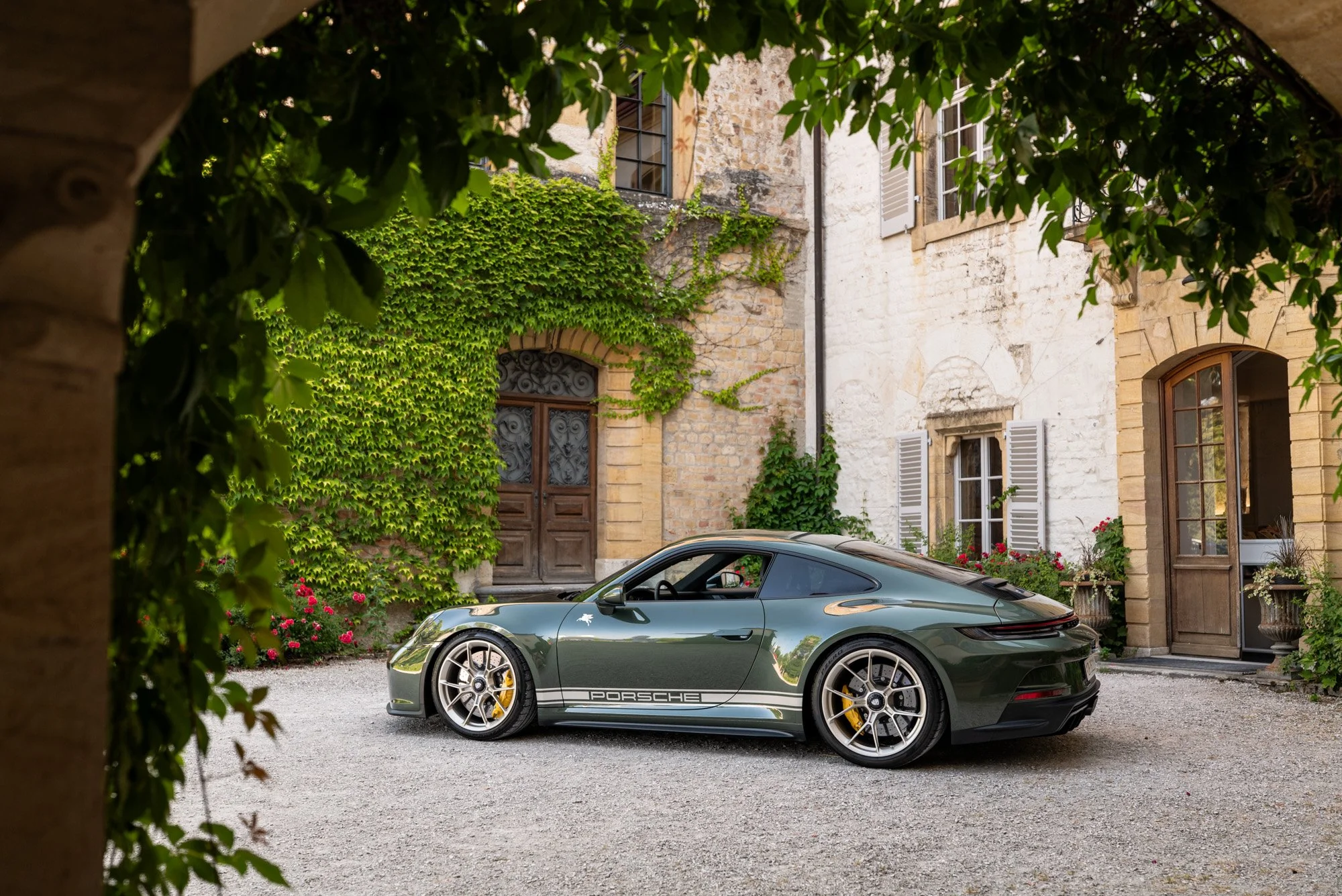 Roast-and-Roll-2-porsche-treffen-eichenbergerstudios-LQ-34.jpg