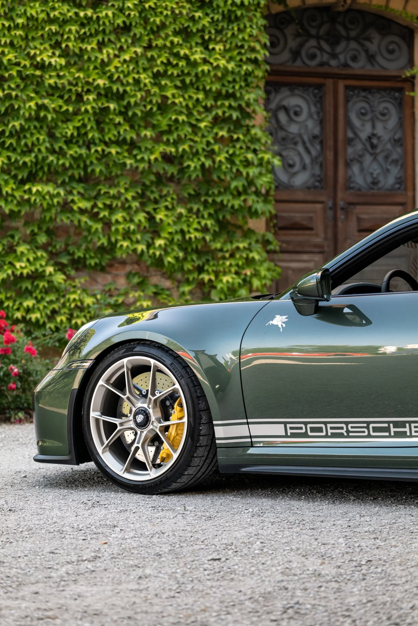 Roast-and-Roll-2-porsche-treffen-eichenbergerstudios-LQ-32.jpg