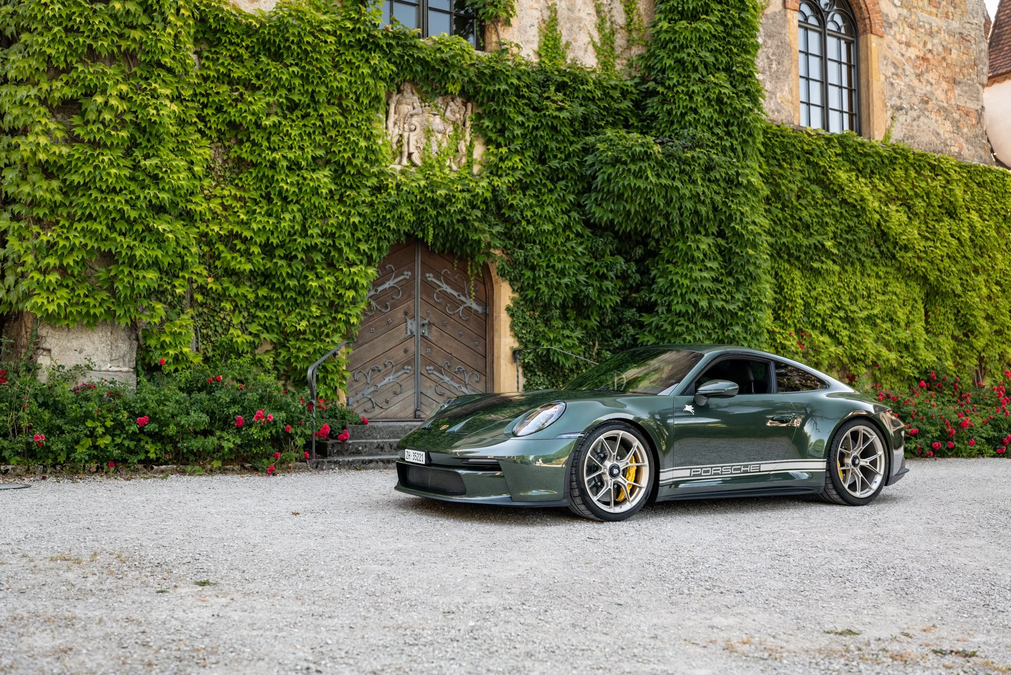Roast-and-Roll-2-porsche-treffen-eichenbergerstudios-LQ-40.jpg