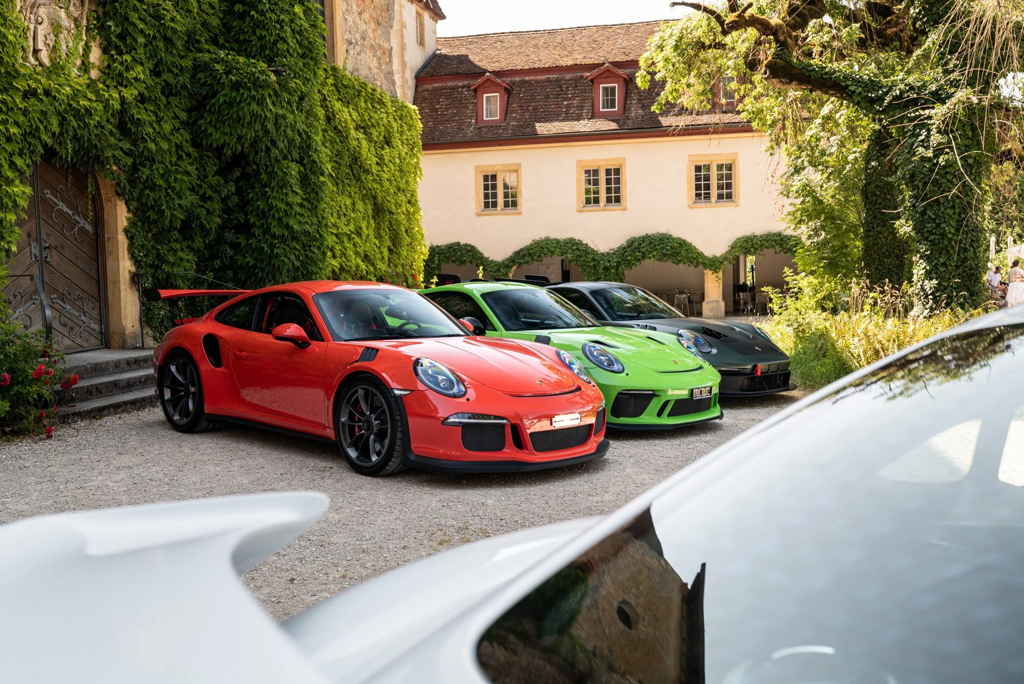 Roast-and-Roll-2-porsche-treffen-eichenbergerstudios-LQ-96.jpg