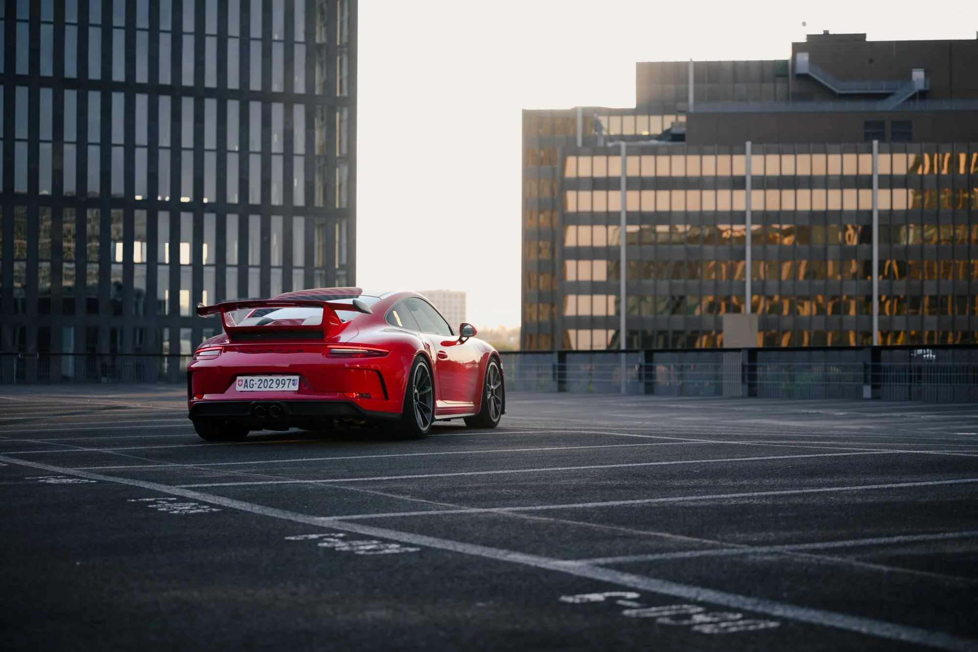 SJY_0380_911 GT3_EichenbergerStudios_LQ.jpg