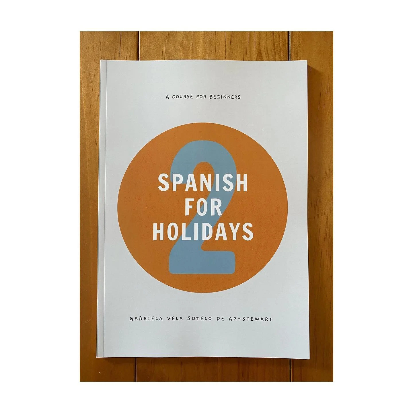 Hola! 👋🏼
There still are places available to join the group in Oswestry. Lessons will be hold at Open Spaces Studios on Thursdays 7pm. 
#spanishforholidays #espa&ntilde;olparaextranjeros #shropshire #oswestry #learnspanish #spanishlanguage
