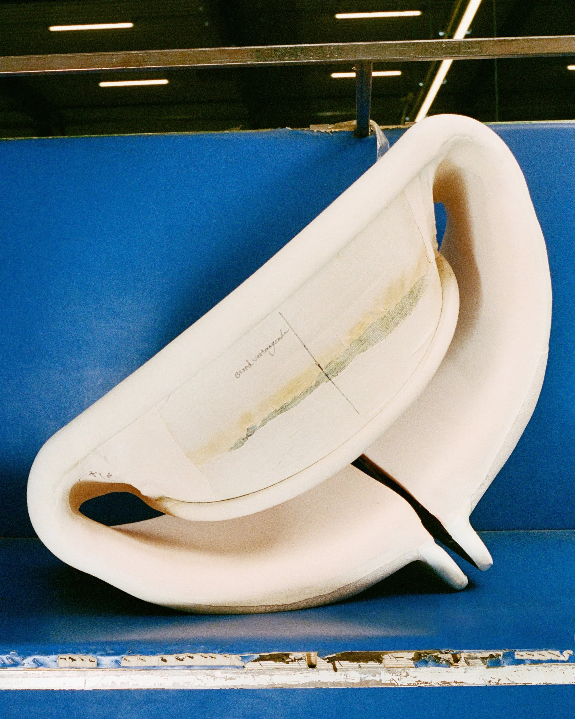 2025 Artifort x Pierre Paulin 174 v1.jpg