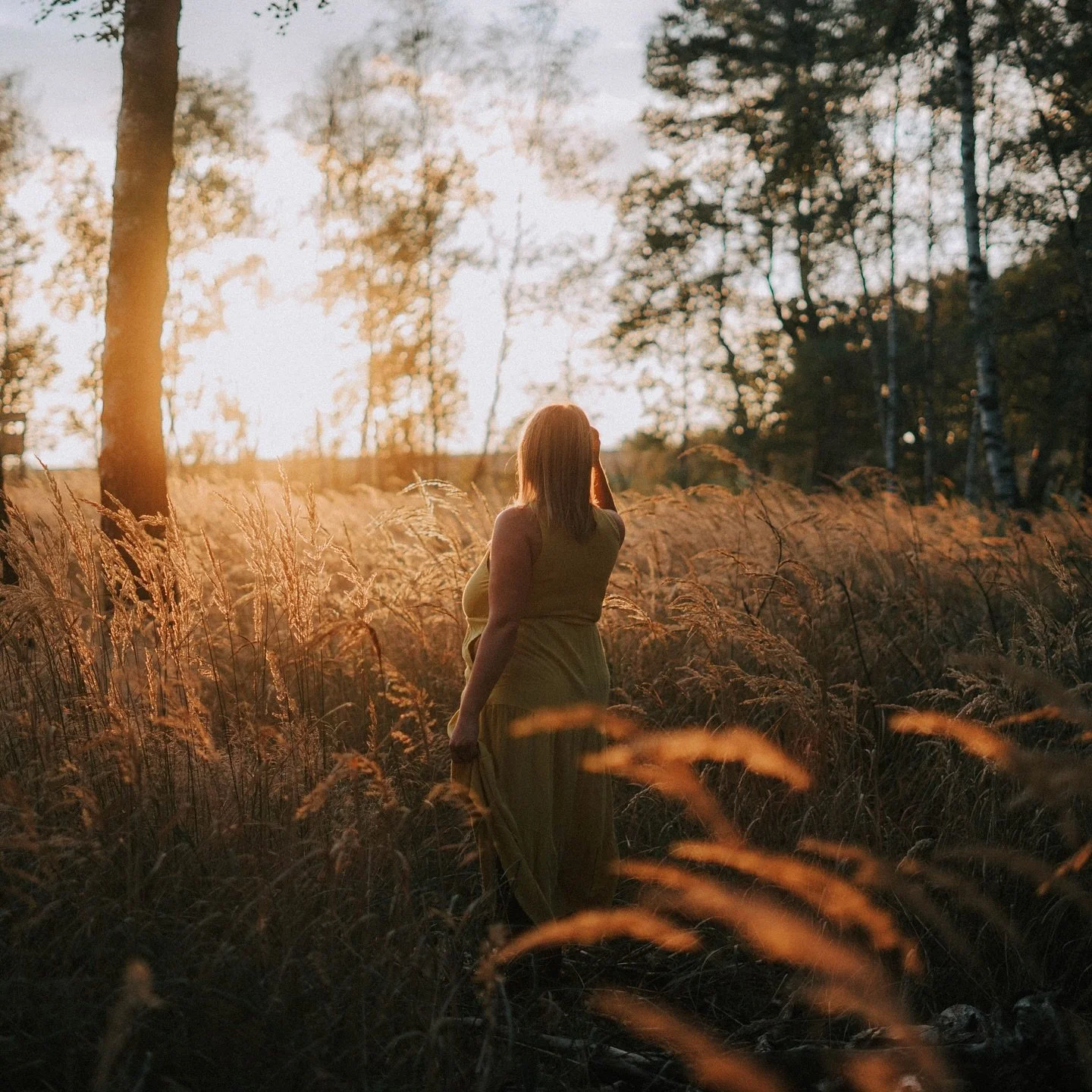 Jsem vděčn&aacute; za v&scaron;echny ty &ldquo;detour&rdquo; odbočky, protože mě naučily, že můžu dělat cokoliv a že jsem v tom fakt dobr&aacute;.
Uk&aacute;zaly mi ale taky, že i když jsem v něčem dobr&aacute;, nemus&iacute;m to dělat.

Už vid&iacut