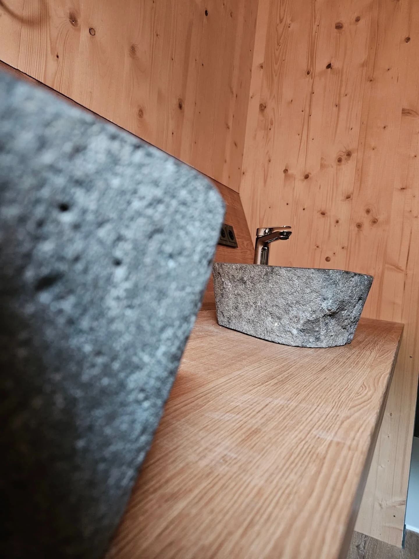 Ganz exklusiv f&uuml;r euch die ersten Einblicke in den neuen Bocksbeutel. Wir legen mit der Inneneinrichtung los und planen alles f&uuml;r die Er&ouml;ffnung am 12. September.