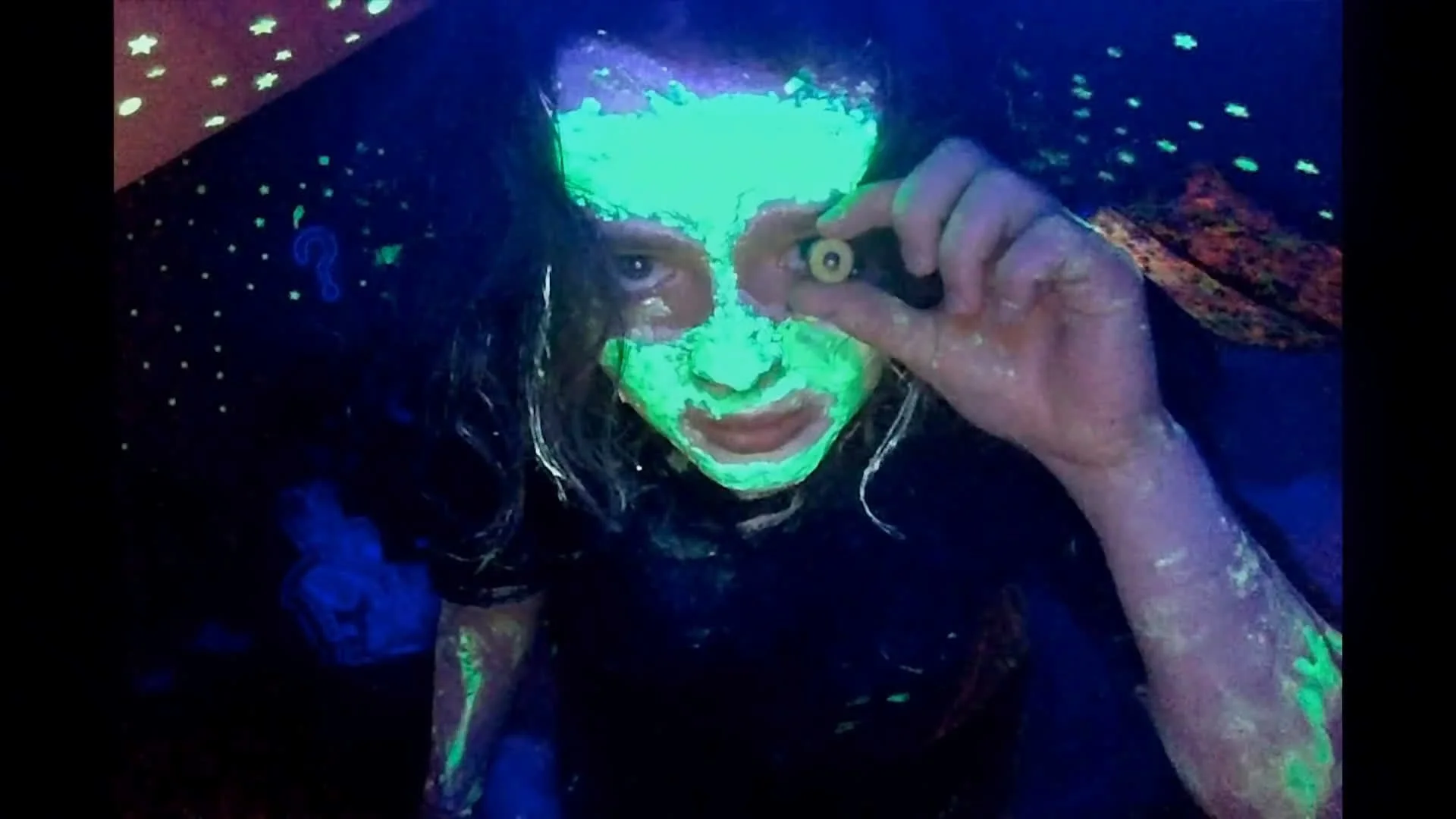 The Horrifying Loneliness of Growing Up Online: We’re All Going to the World’s Fair