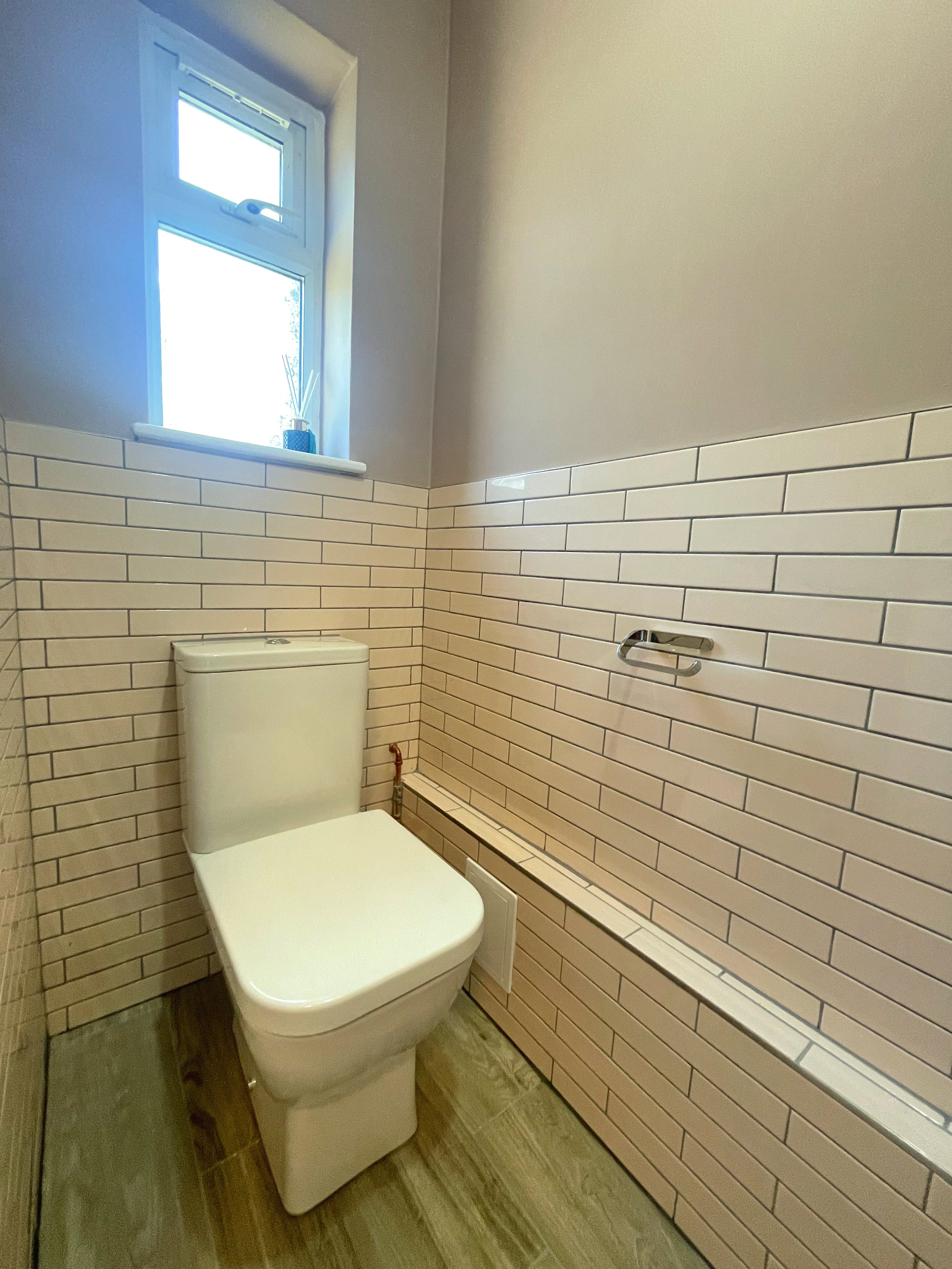 Toilet 2.jpg