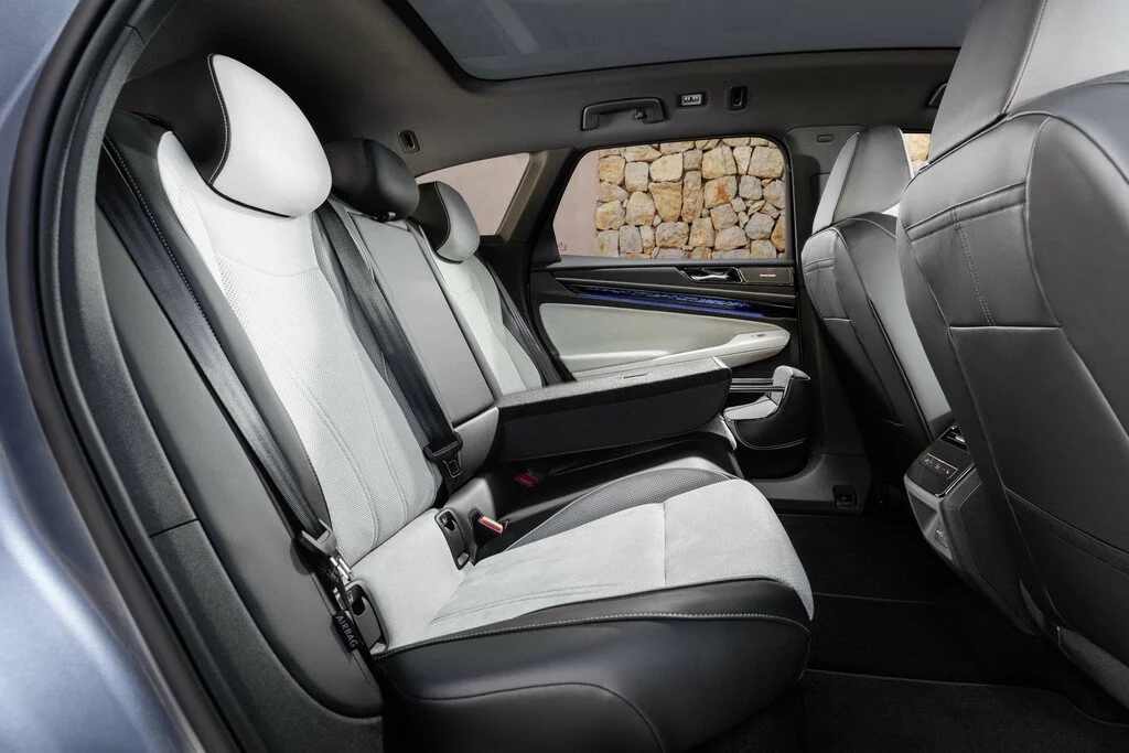 Captain-Electro-VW-ID.7-Tourer-7.jpg