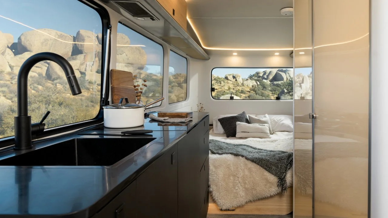 Pebble Flow Review: The Self-Driving, Self-Emptying RV of the Future ...