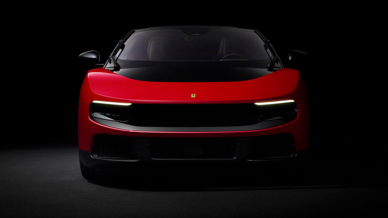 RED FERRARI LUCE FRONT - Captain Electro