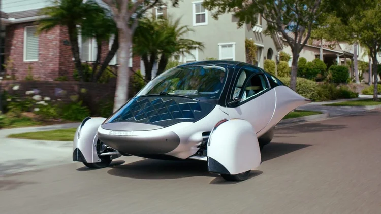 Aptera Solar EV: The 1,000-Mile Car That Never Needs Charging Is ...