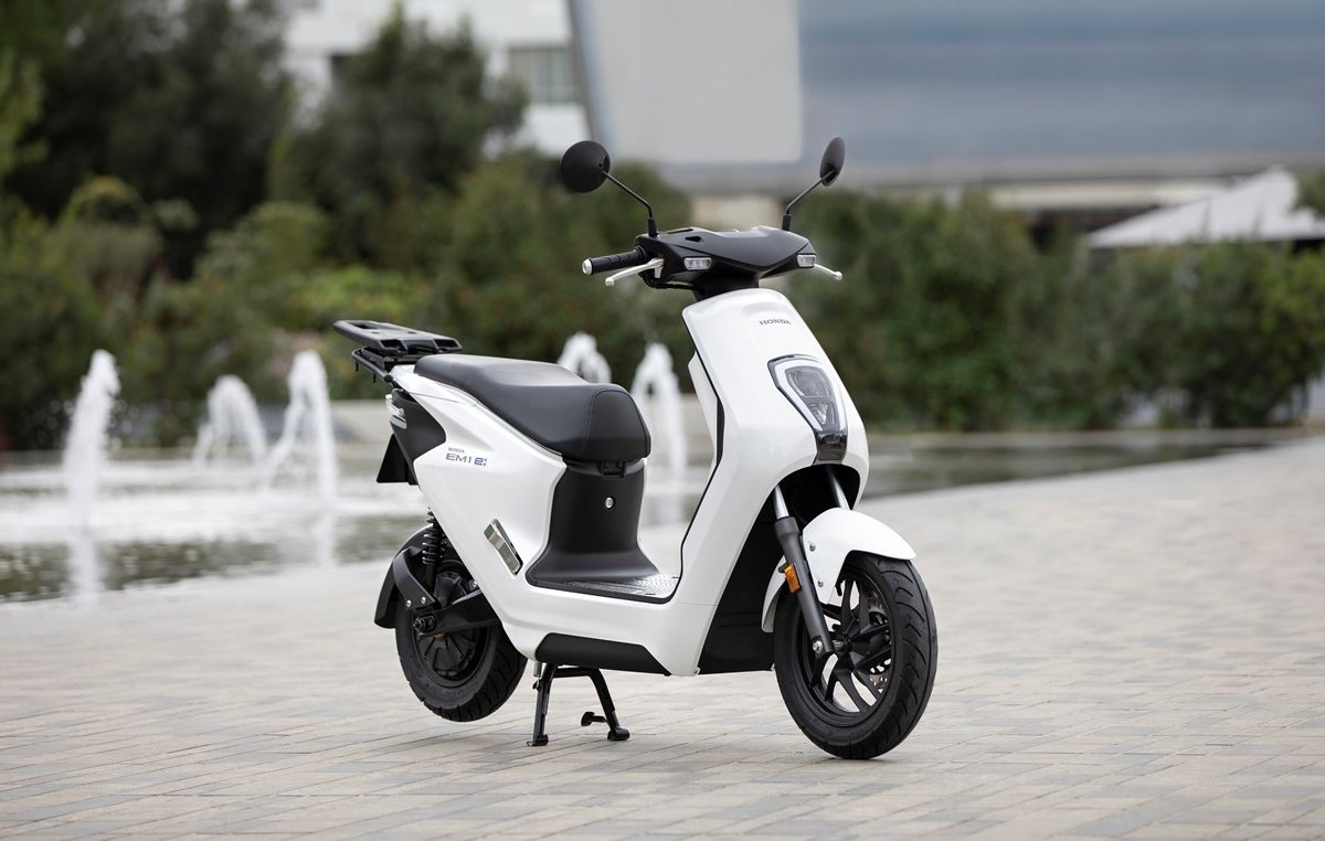 Honda bikes electric scooter sale