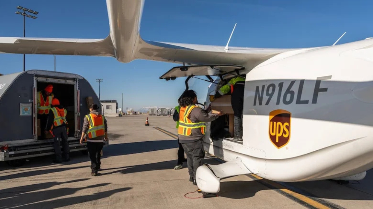 captainelectro.com | Electric Air Cargo Revolution: Why Air New Zealand’s 528 HP Battery Plane Changes Everything.