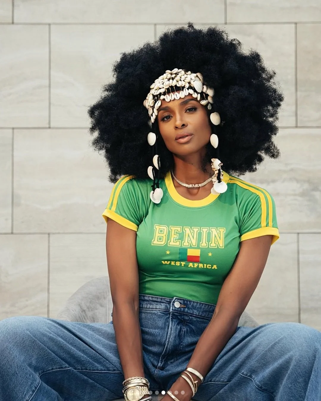 We&rsquo;re a lil late&hellip;but we&rsquo;re definitely still feeling it. Ciara just became the first person to receive citizenship under Benin&rsquo;s brand-new program granting citizenship to descendants of Africans taken in the transatlantic slav