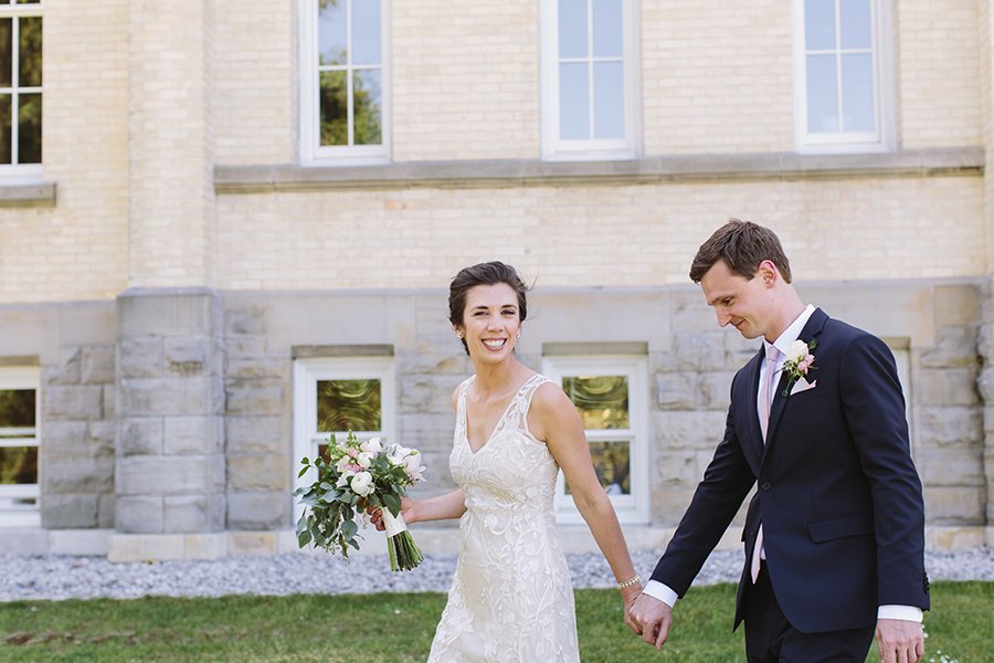 emily&andy-thecompasspointshere_005.jpg