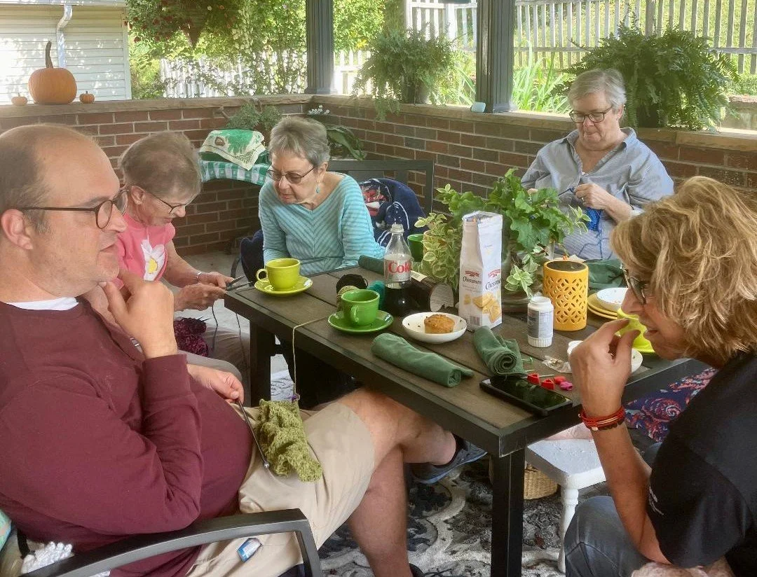 knitters3.jpg