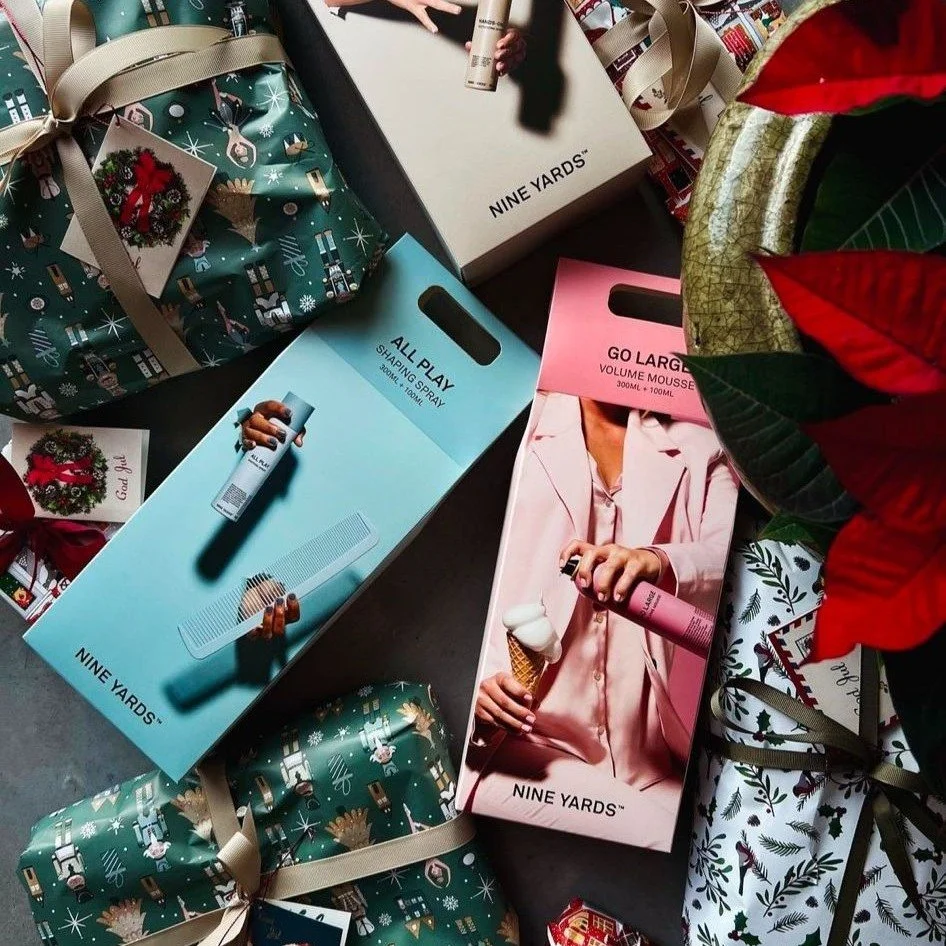 Sparkle and shine this festive season with Nine Yards 🎄✨
#nineyardshair #holidayhair