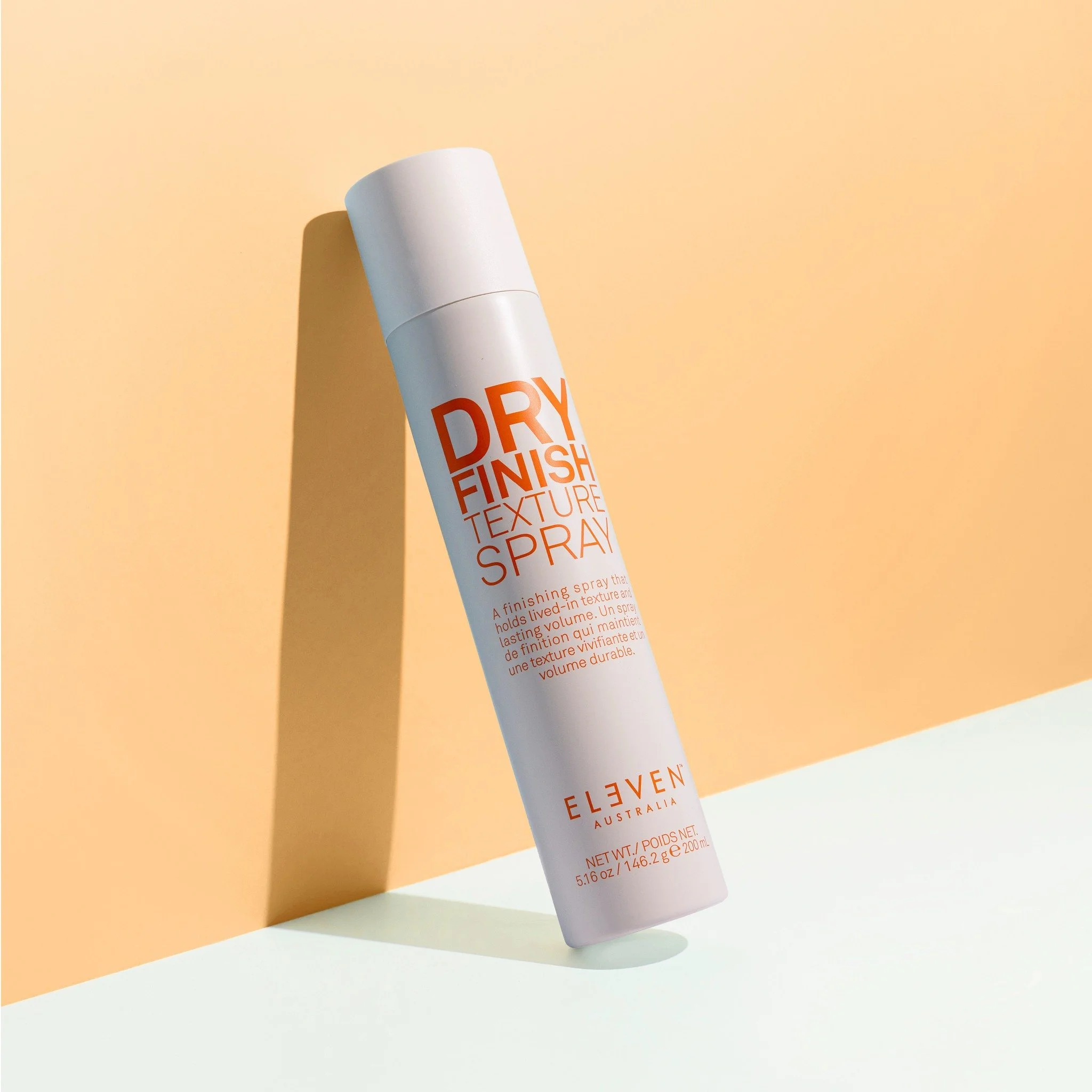 Futloos haar? Dat is verleden tijd met onze DRY FINISH TEXTURE SPRAY 💥

Deze spray zorgt binnen enkele seconden voor veel volume en een zachte textuur. Je hebt gelijk die &quot;second-day texture&quot; waar je de hele dag (en nacht 💃🏽) van kan gen