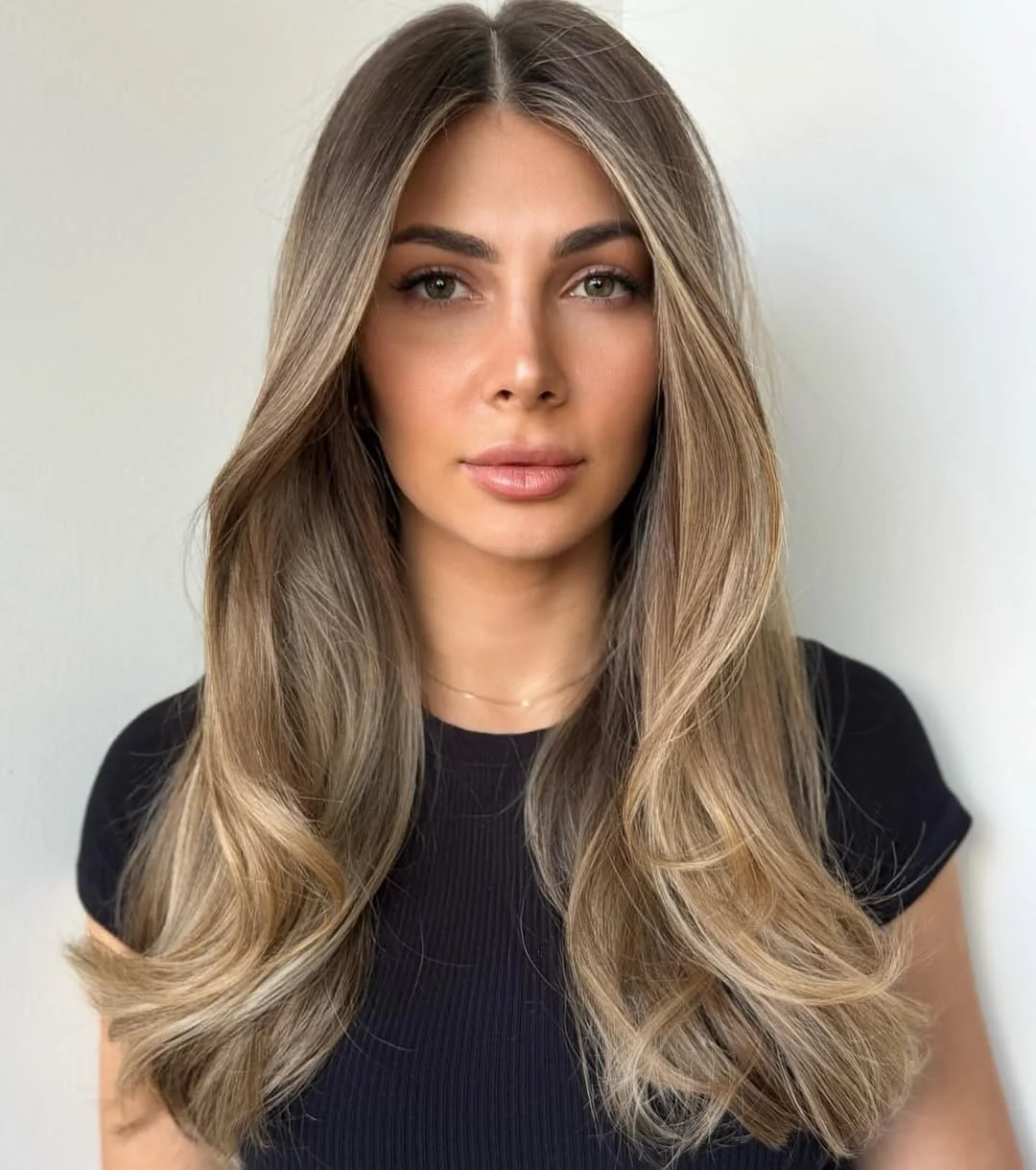 Fresh gloss, fresh blow-out ✨

Deze prachtige kleur is gecre&euml;erd met ELEVEN Australia COLOUR. Formule: 10.35/GM + 2%.

Gebruikte producten:
- Miracle Hair Treatment
- I Want Body Volume Foam
- Heat Styling Protection Spray
- Give Me Hold Flexibl