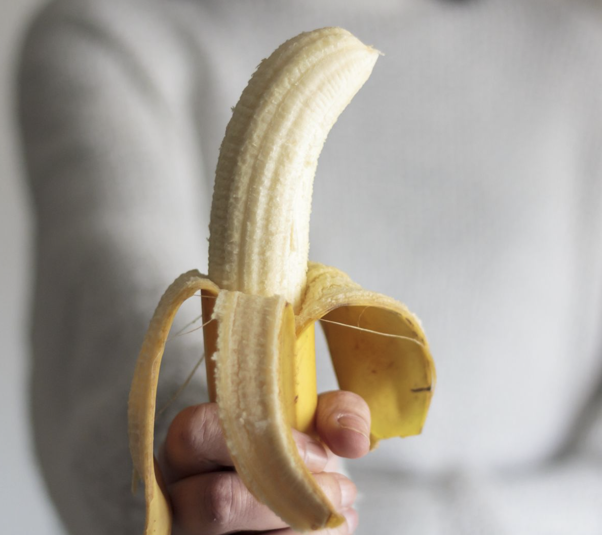 15 Best Natural Diuretic Foods and Drinks, According to Nutritionists