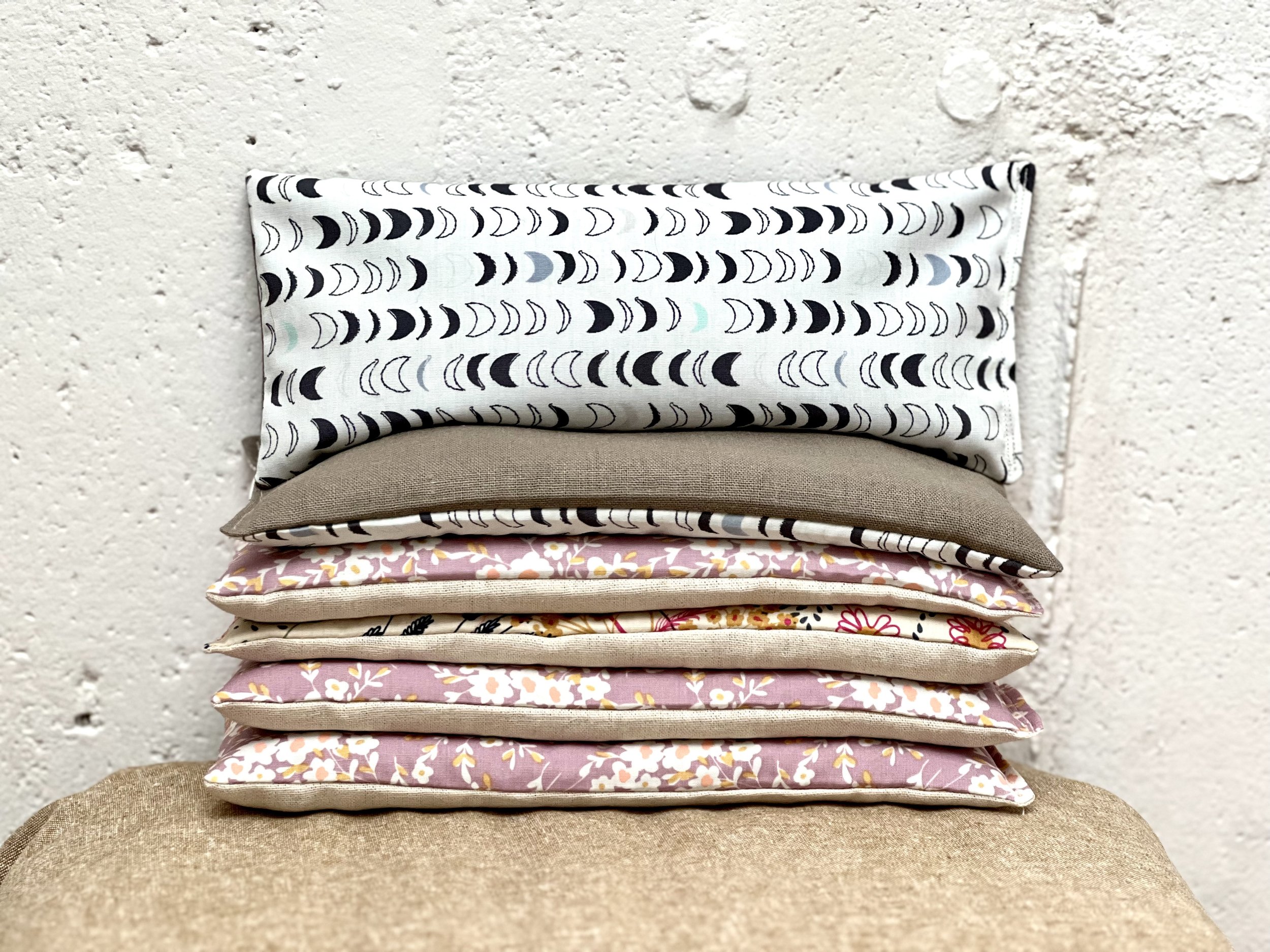 lavender & flax eye pillow - moons