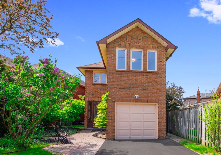 4242 Perivale Rd (Co-listed w/ Jordan Rasberry)
3 Bed 4 Bath Detached Home
Mississauga