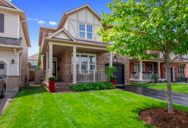 930 Whewell Trail (Listing)
3 + 1 Bed 3 Bath Detached Home
Milton