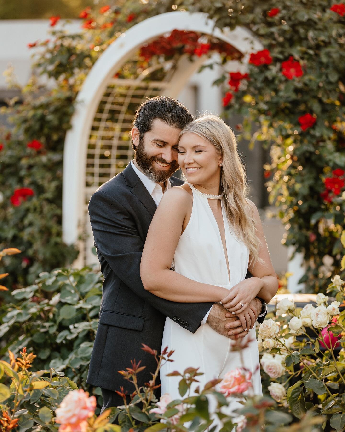 FALL MINI SESSIONS ARE AVAILABLE THROUGH THE WEEK OF THANKSGIVING!

Chose either a 20 min mini session or a discounted 50 min session at Sacramentos Capitol Park on select dates in November. Includes full gallery in jpegs, ready for print.

Space is 