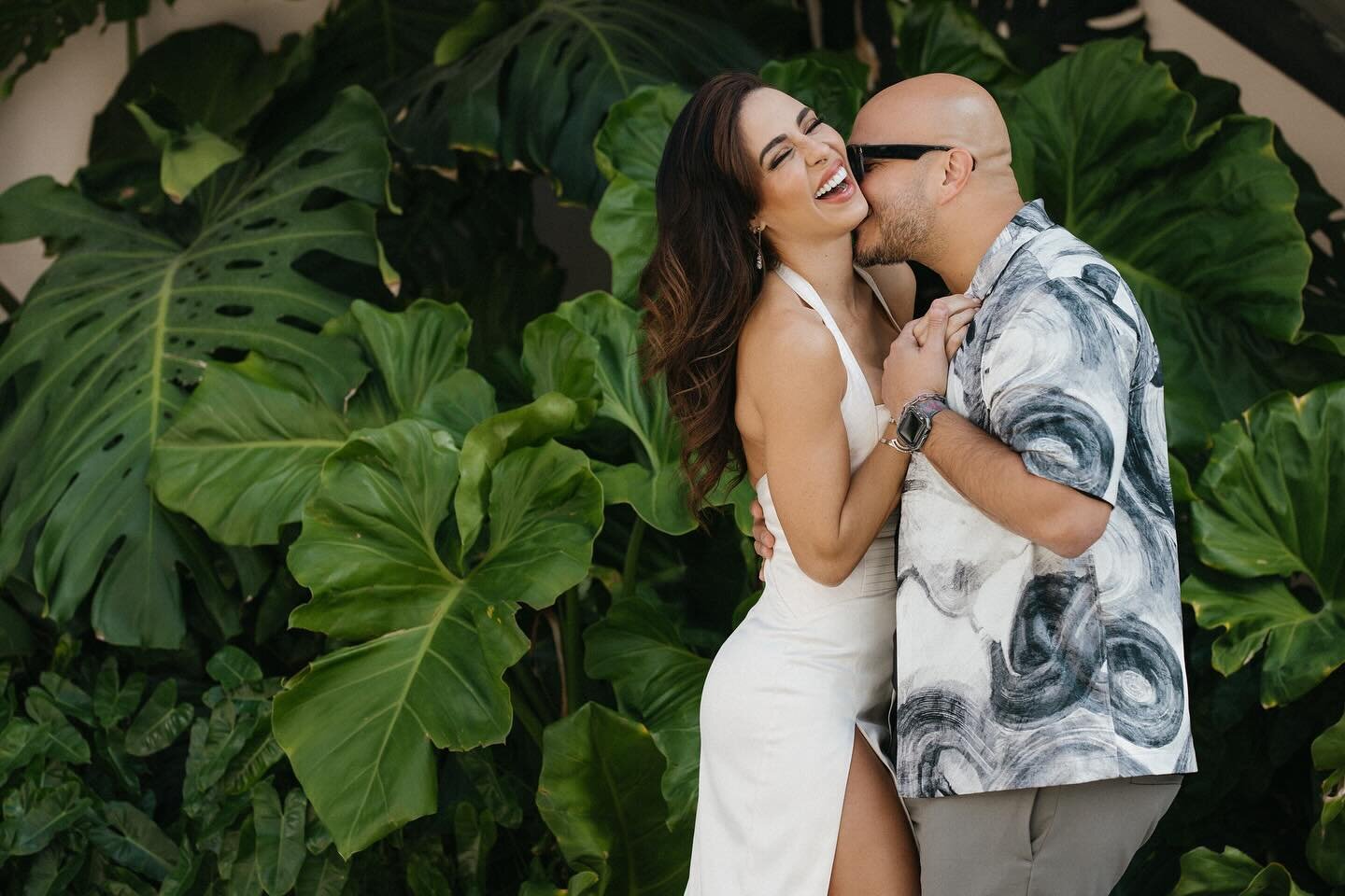 A sneak of @__chady__ and @garibaldiarts Miami engagement session at the Design District from this past week. Will likely share in multiple posts, there&rsquo;s so many&hellip; 😍

#miamiengagement #designdistrict #engagementphotos