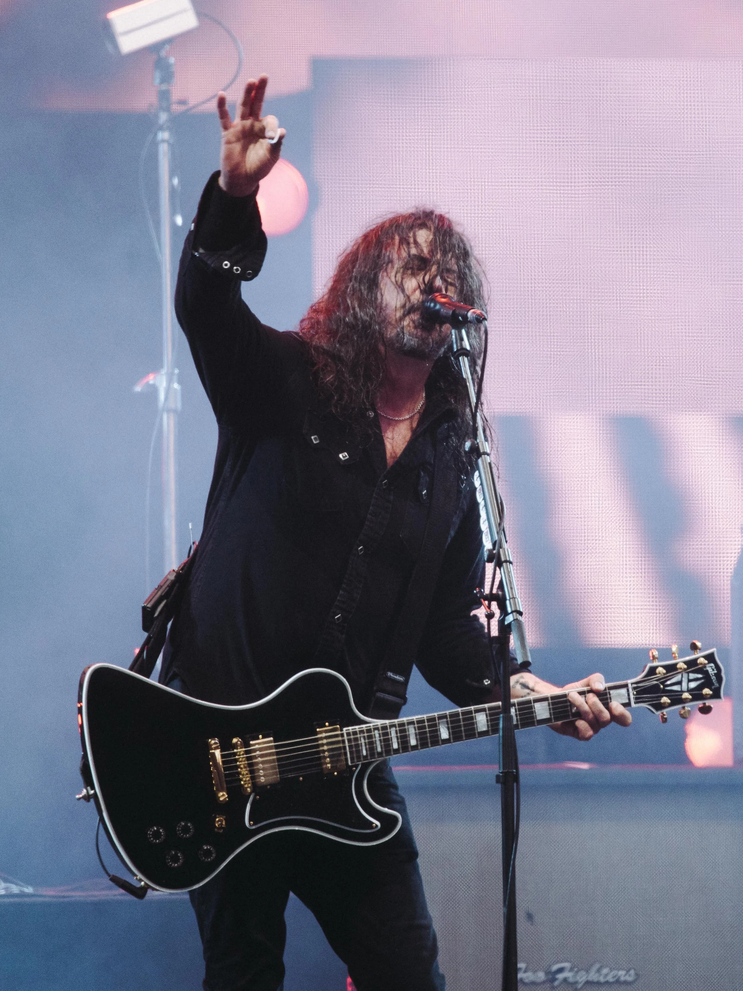 @foofighters from a very full crowd, closing night 2 on the main stage at @bottlerocknapa 2026
&bull;
#bottlerock #foofighters #musicfestival #davegrohl #everlong