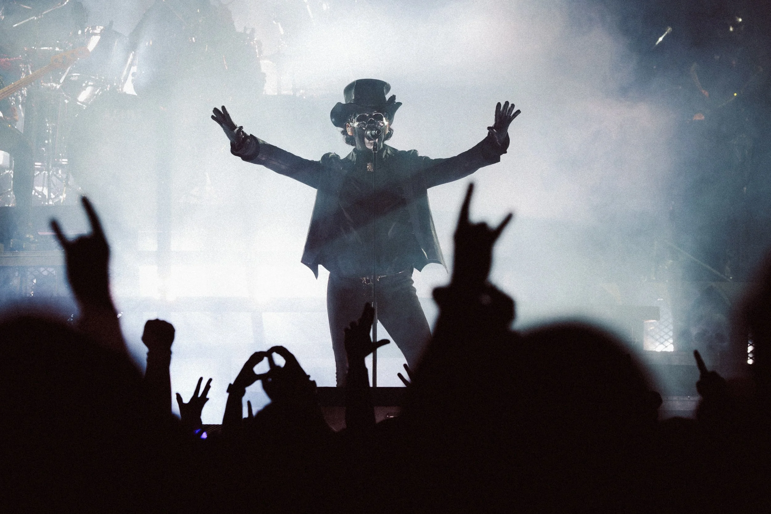 The Band Ghost Papa Crowd photos