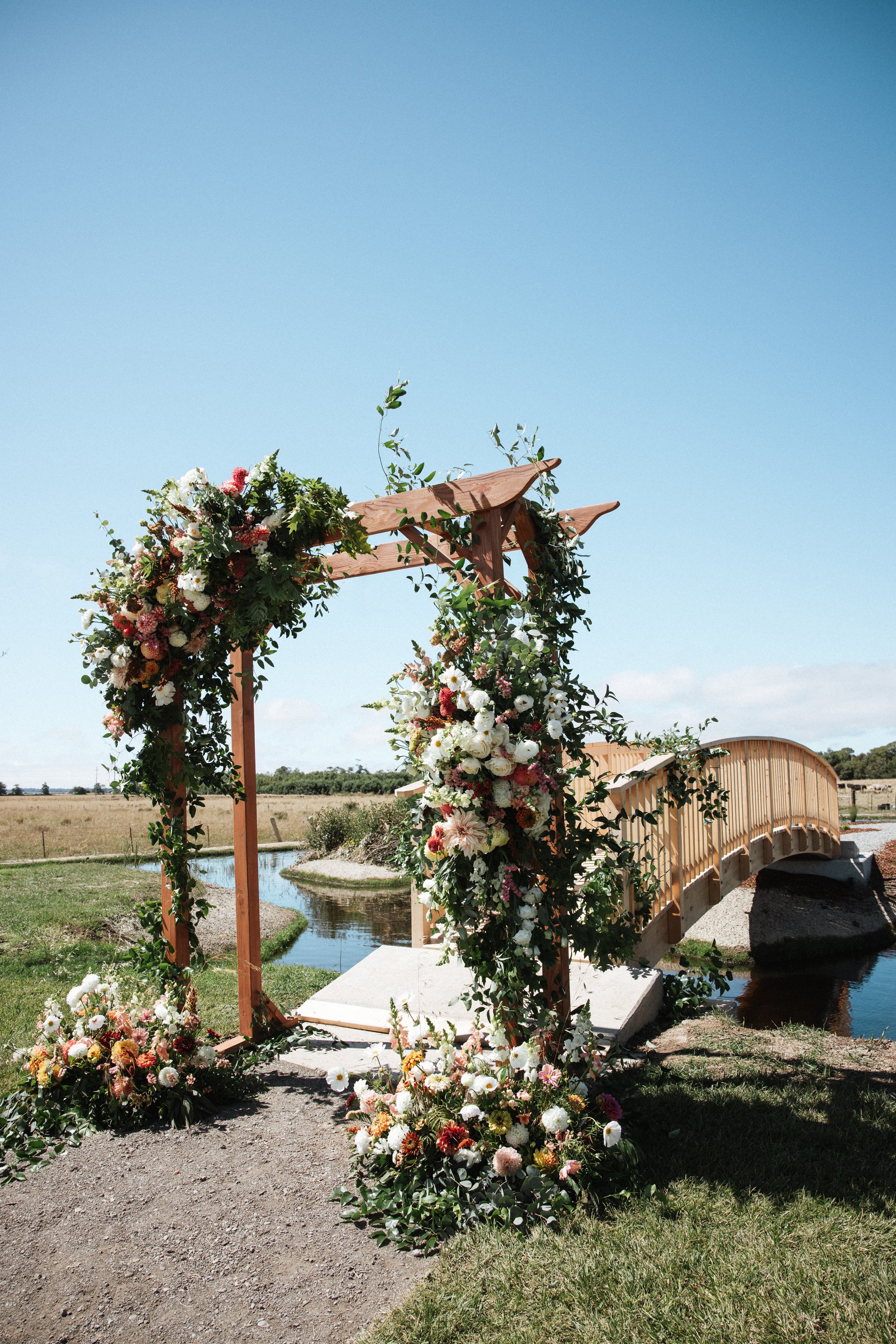 Summer wedding flower florals ideas inspiration