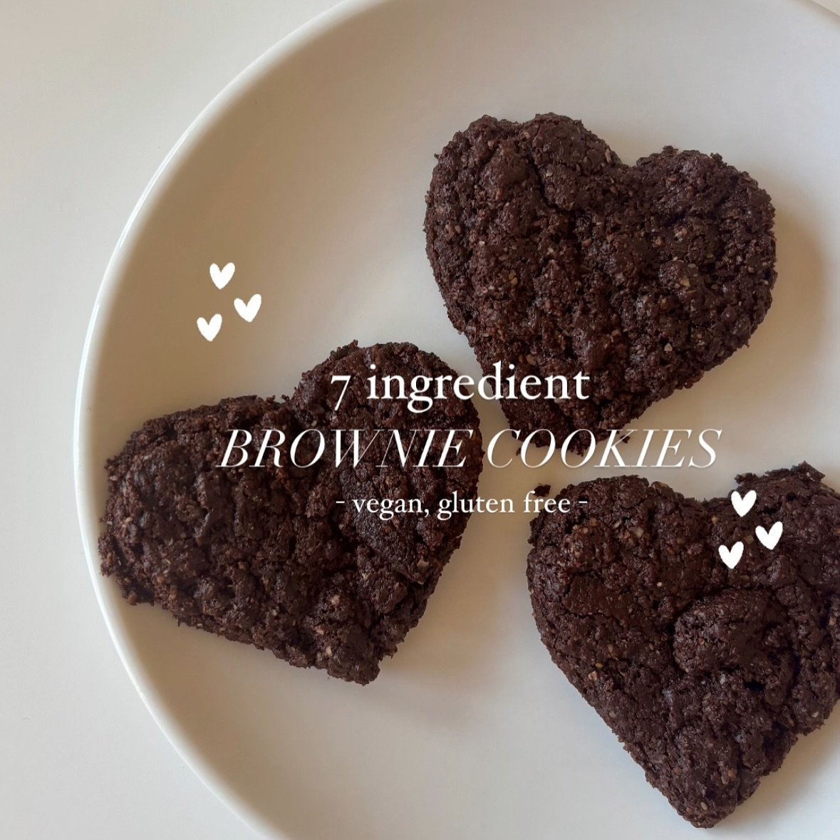 My favorite brownie cookies 🤍✨

Swipe for the recipe &amp; follow along for more easy + nourishing plant based recipes @intentional_nourishment 

*Be sure to look for vegan &amp; gluten free ingredients when needed

&bull;
&bull;
&bull;

#veganbakin