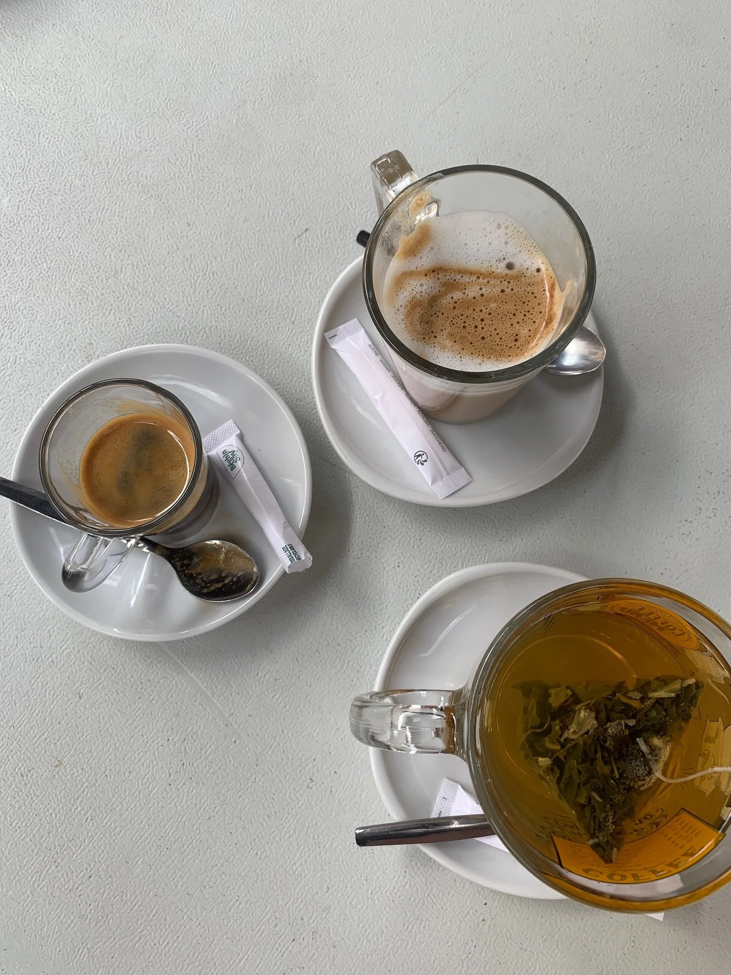 Reminiscing about our trip to France last summer on this gloomy autumn day ☁️

Lots of delicious vegan food, tea, time with loved ones and exploring new parts of my beautiful home country 🤍

&bull;
&bull;
&bull;

#travelfrance #montpellierfrance #tr