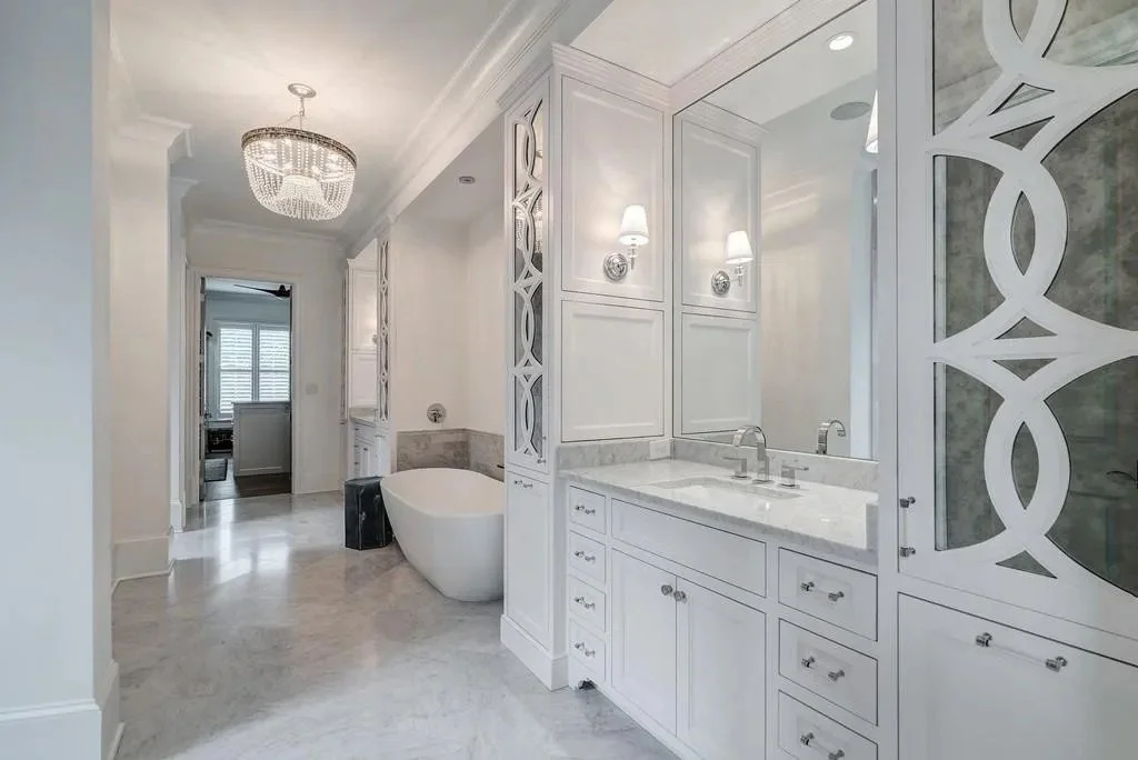 Belford Master Bath.jpeg