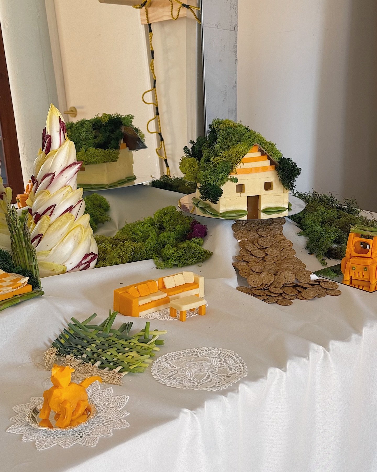 Dear Saturdays “Cheese Gallery”