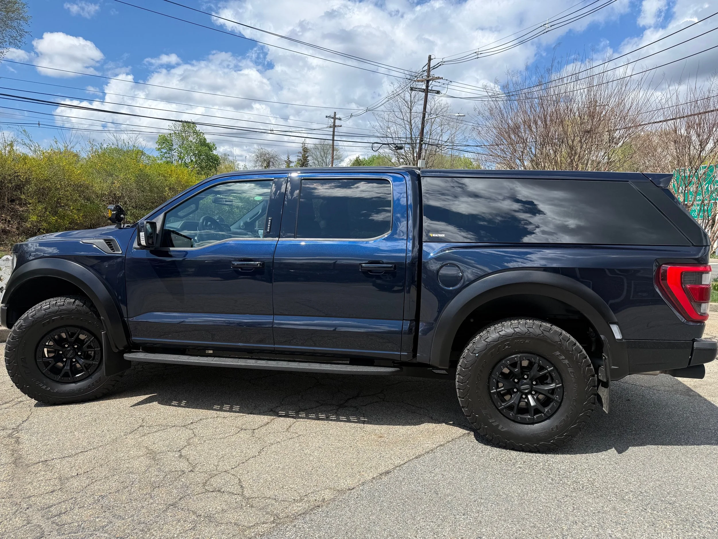 2026 F150 Raptor w/ ARE APEX Model Cap⤴